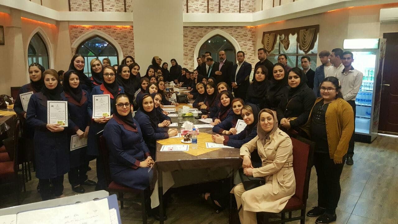 ضیافت شام به مناسبت روز معلم