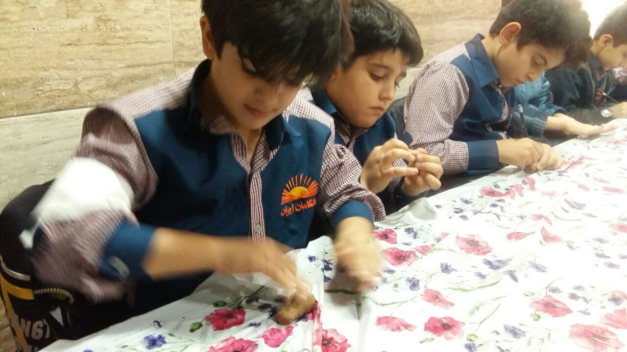 کلاس خلاقیت در آسمان